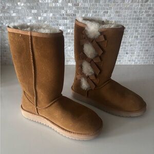 Koolaburra Chestnut Suede Winter Boots